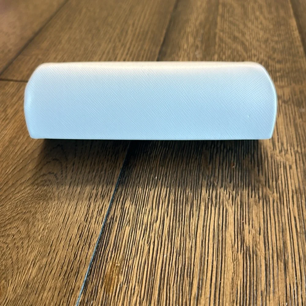 Michael Kors White Glasses Case with NEW glass cloth